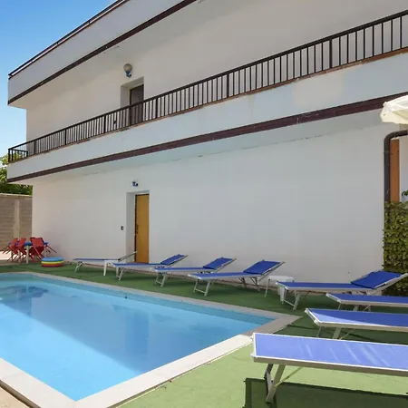 Stunning In Palmi With Wifi Apartment