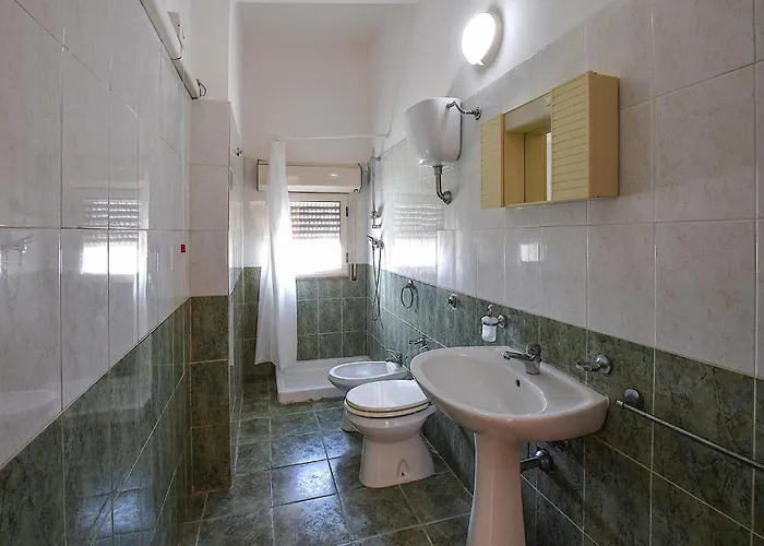 Stunning In Palmi With Wifi Apartamento